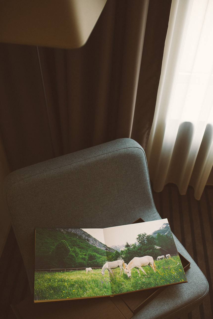 04a_Kala_albums_fineart_wedding_books_Europe_photos_by_MATJAZ_OCKO